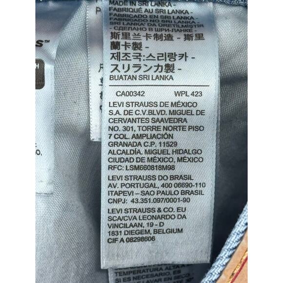 Levi's 94 Baggy Jeans size 30 Blue Raw Hem - Picture 5 of 7